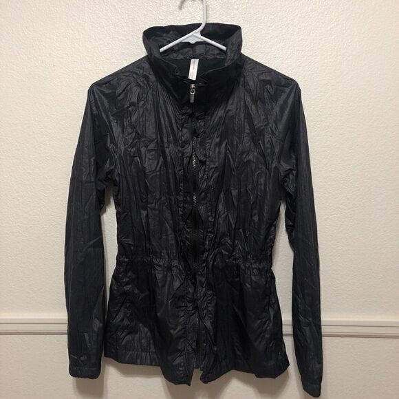 Gap nylon ruffled windbreaker  - Picture 2 of 10